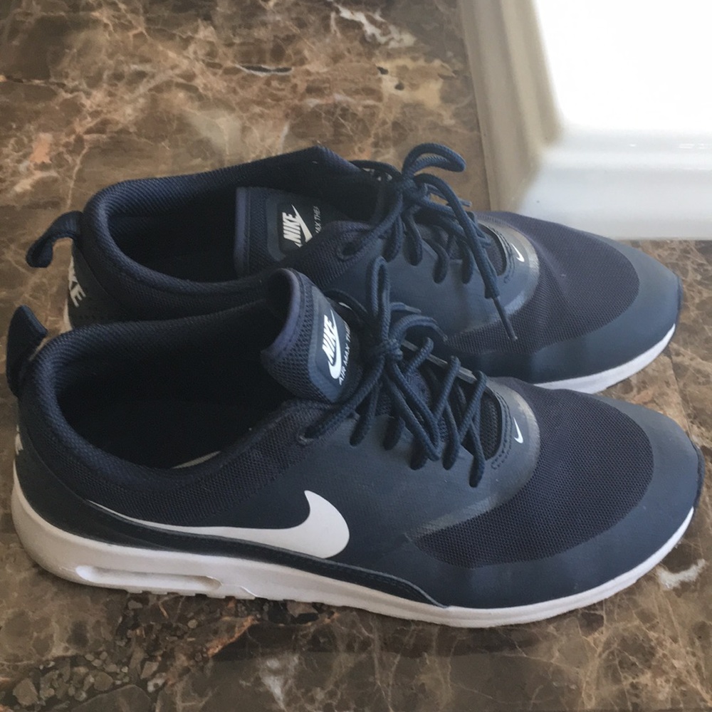 Navy Air Max Thea